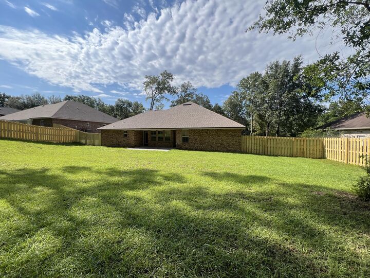 Property Photo: 2679 Brodie Lane FL 32536