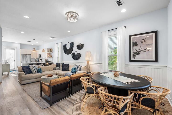 Property Photo: 62 Classic Ct Lane FL 32459