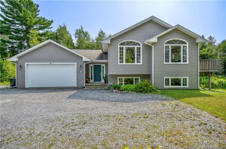 40 Bridgeford Drive  Quispamsis NB E2S 0A9 photo