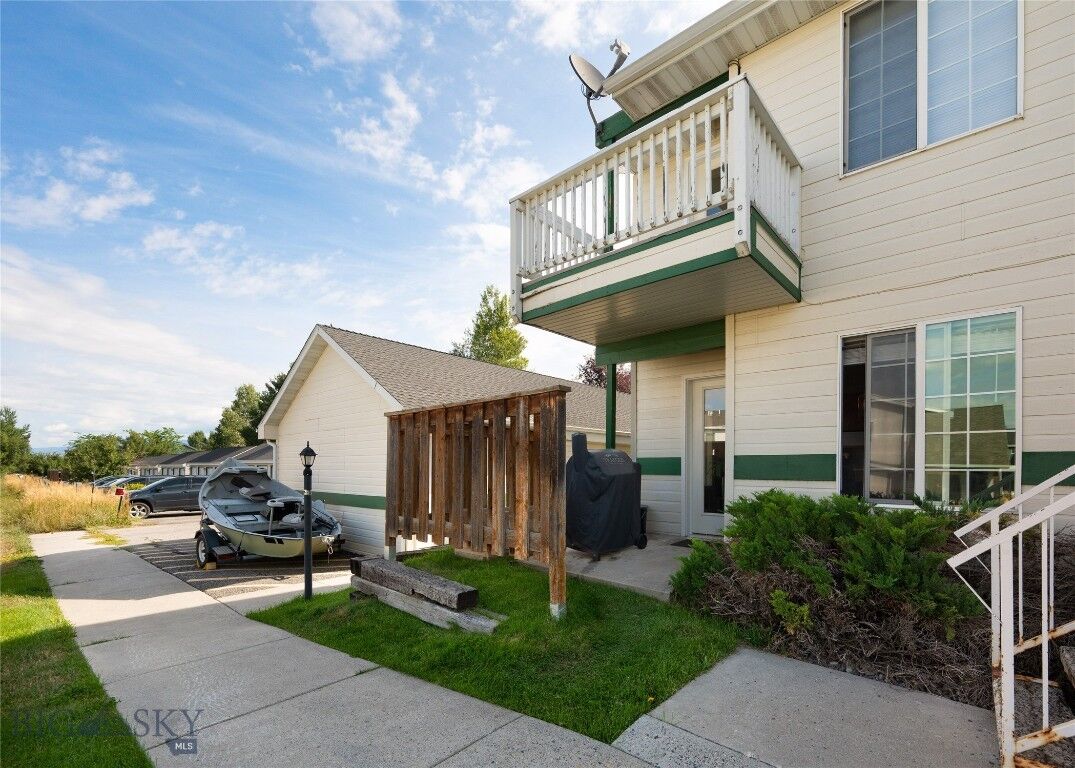 Property Photo: 3020 W Villard 4D MT 59718