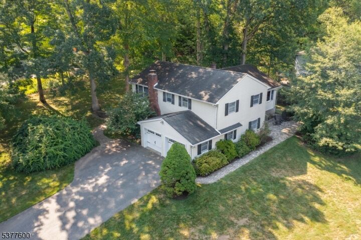 106 Knollwood Dr  New Providence Boro NJ 07974 photo