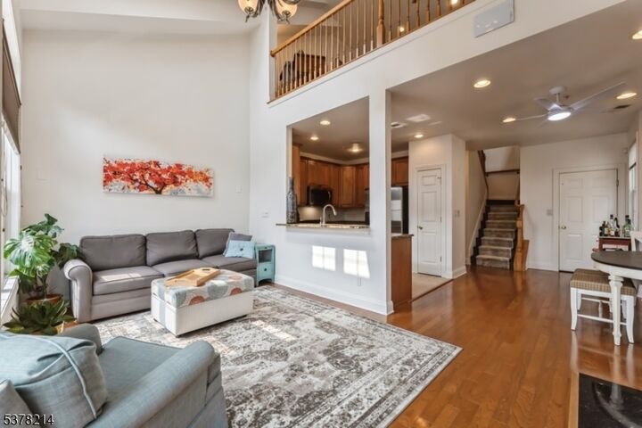 Property Photo:  19 Nelke Ct  NJ 07506 