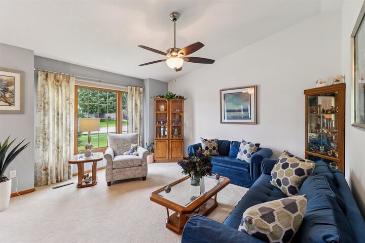 Property Photo:  15158 Hawthorn Drive  IA 50325 
