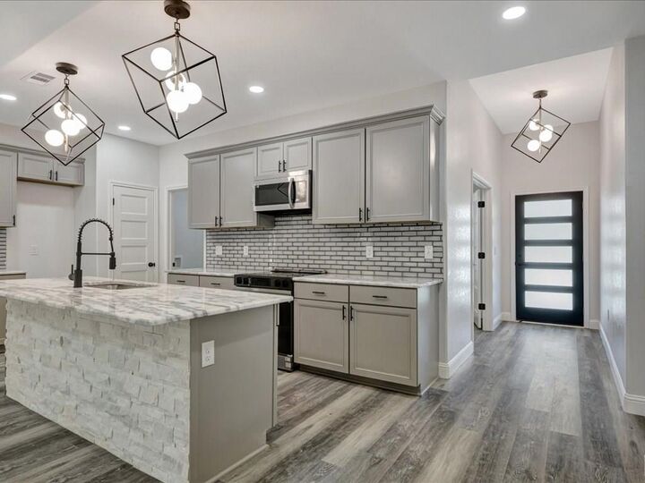 1618 Paul Avenue  Lufkin TX 75901 photo