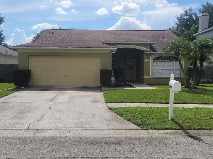 1213 Sweet Gum Drive  Brandon FL 33511 photo