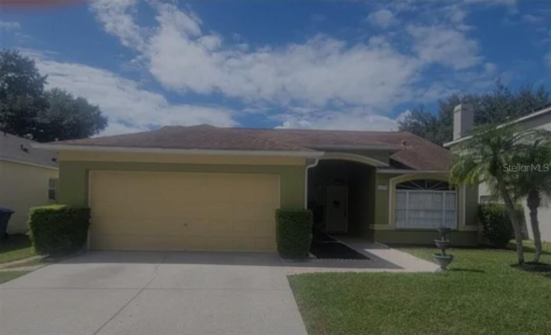 Property Photo:  1213 Sweet Gum Drive  FL 33511 