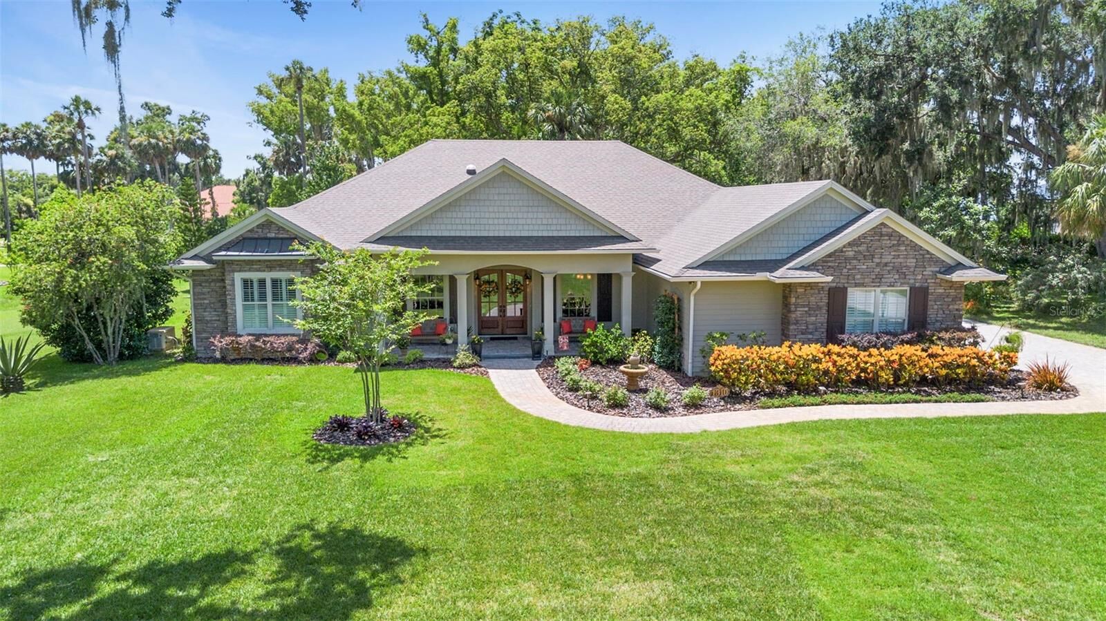 Property Photo:  1310 Natureland Court  FL 32757 