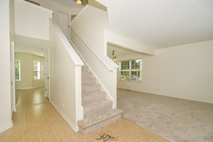 Property Photo: 1954 Cambridge Lane IL 60538
