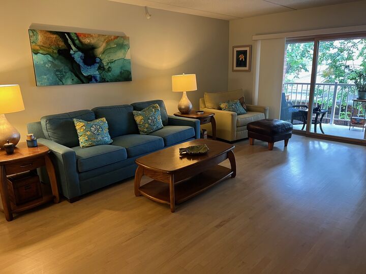 Property Photo: 460 Northwest Highway 307 IL 60068