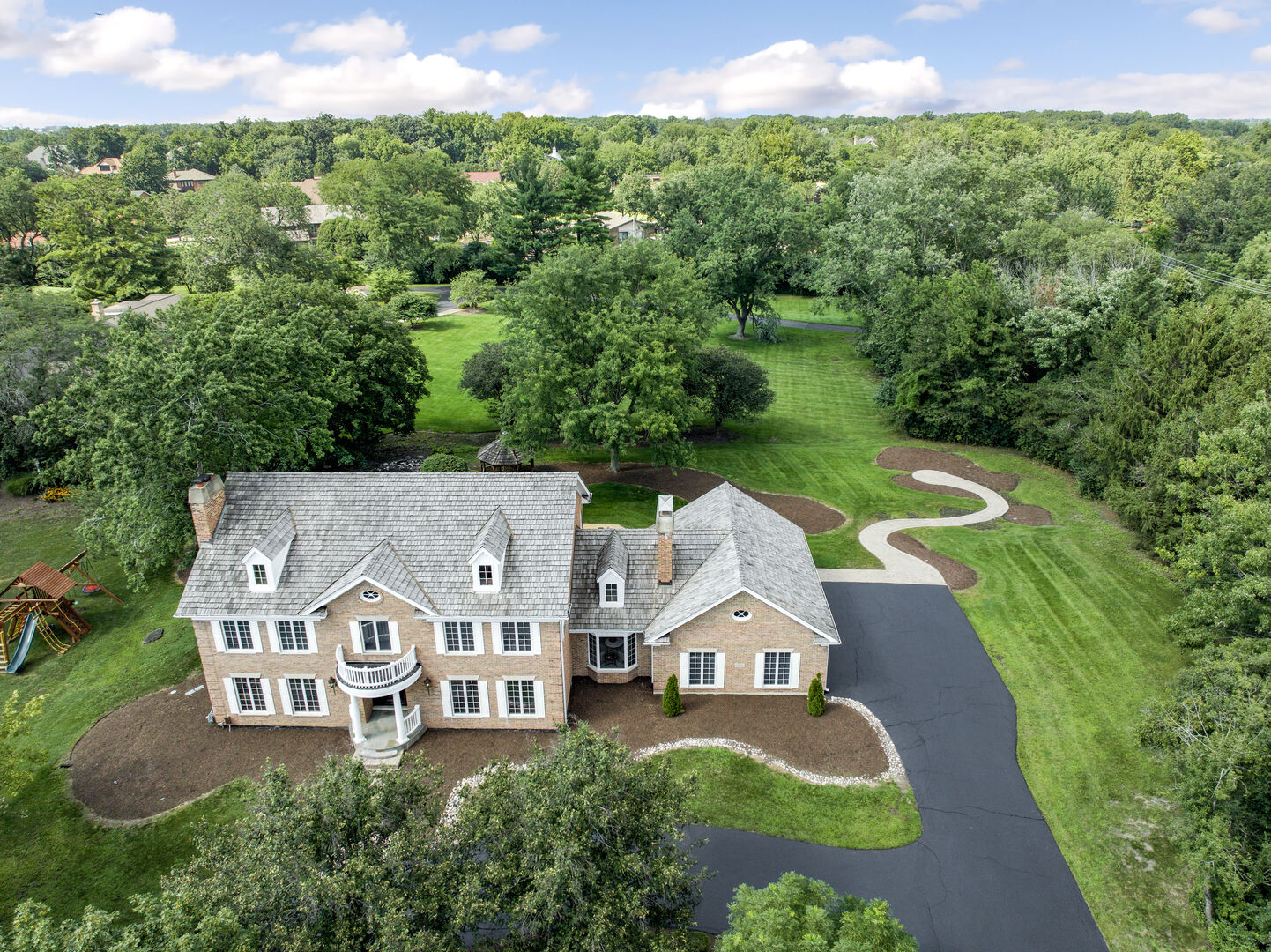 Property Photo: 1 Hidden Lake Drive IL 60527