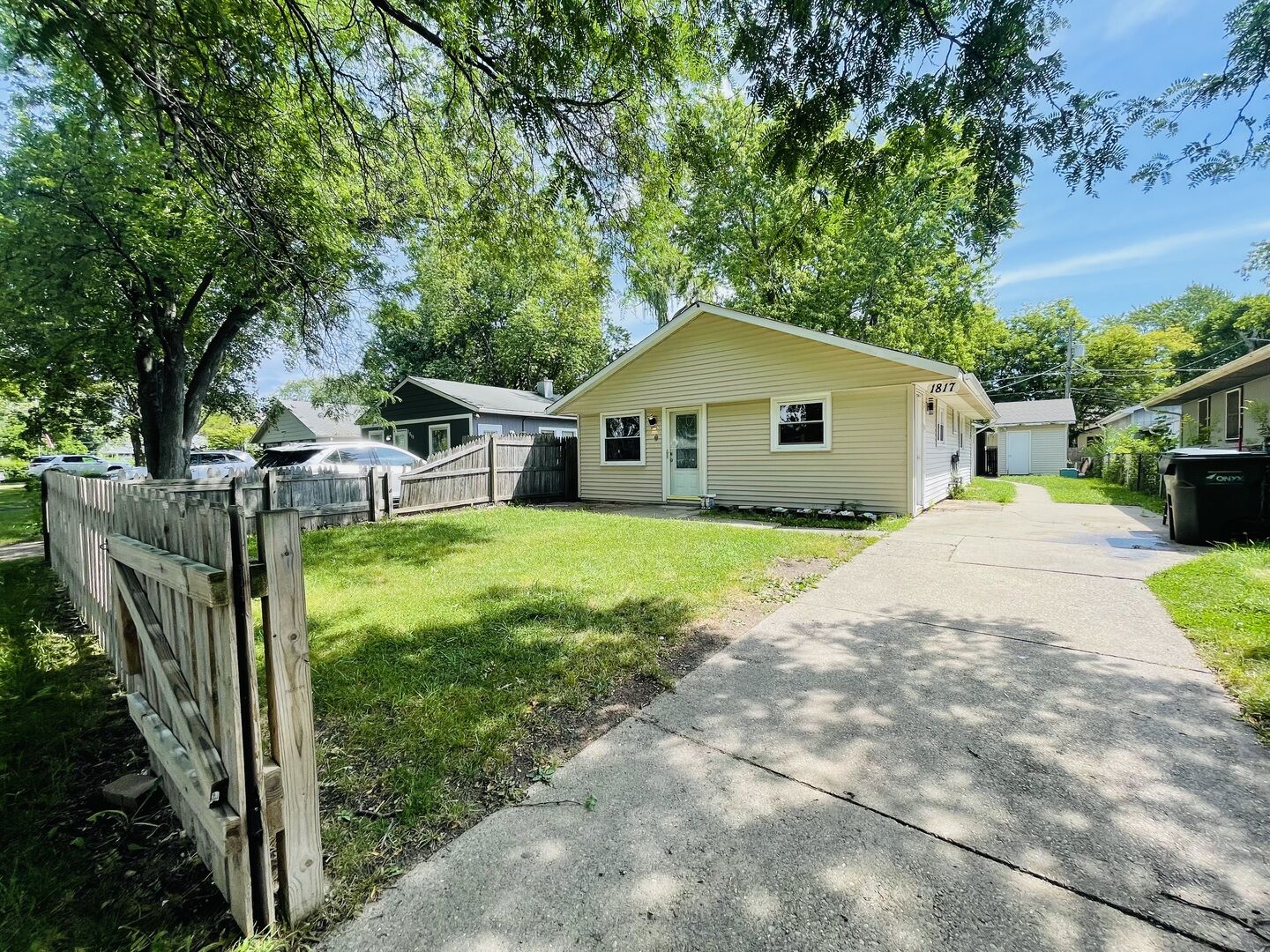 Property Photo: 1817 Joppa Avenue IL 60099