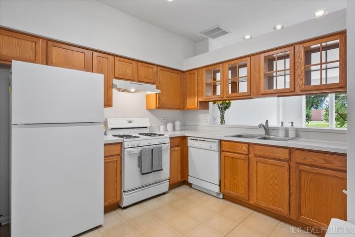 Property Photo:  2710 Rockport Lane  IL 60564 