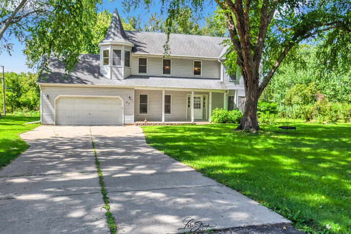 Property Photo:  37 N West Drive  IL 60543 
