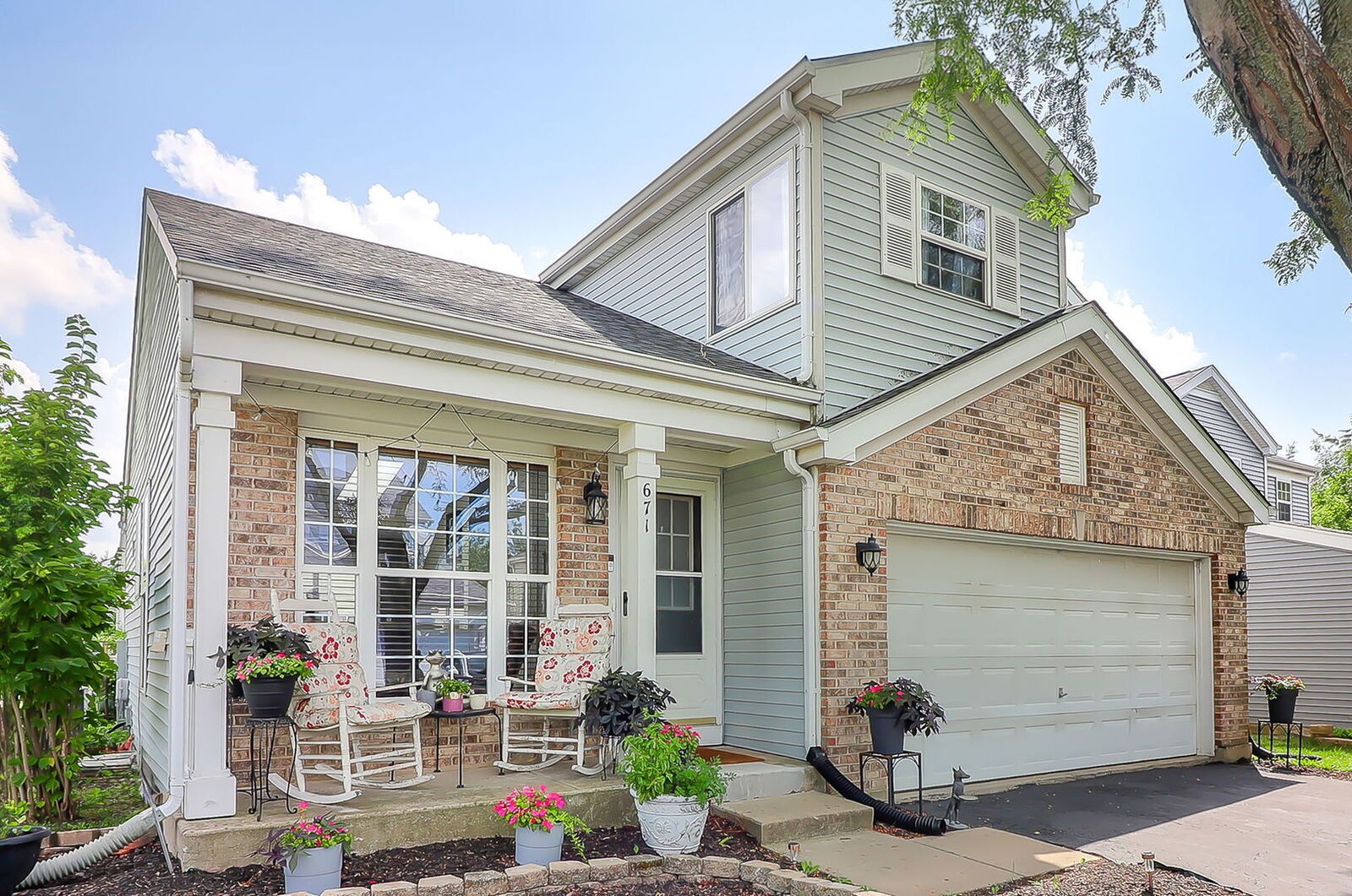 Property Photo: 671 Springwood Drive IL 60431