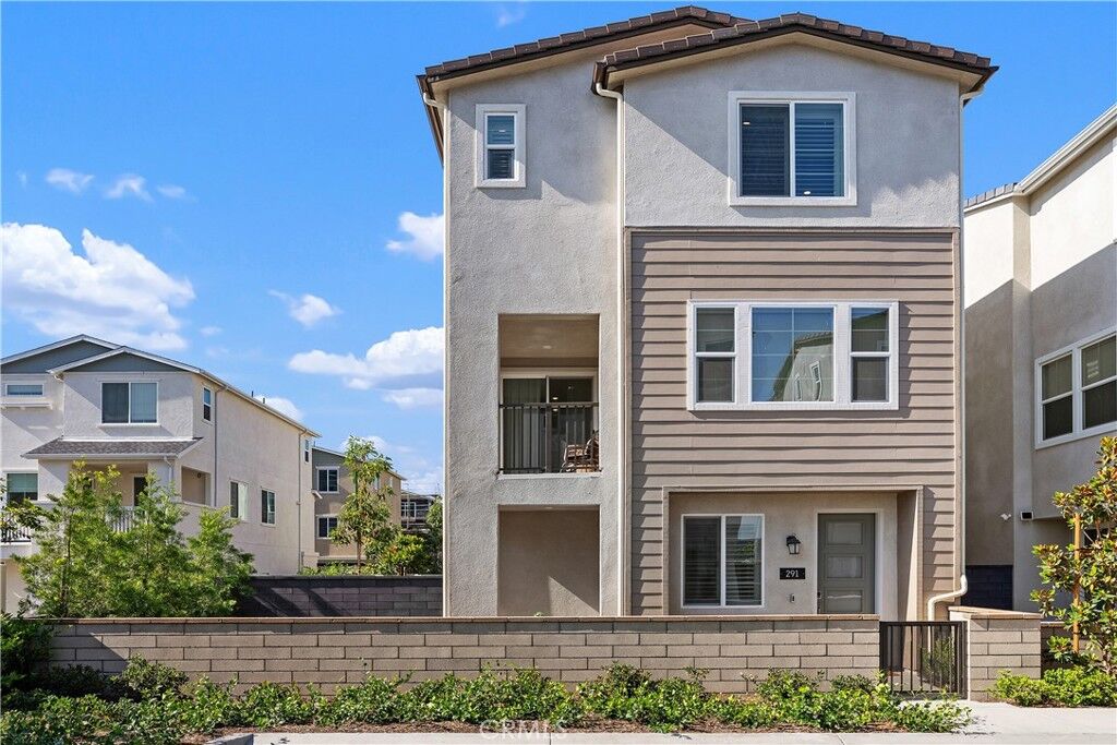 Property Photo:  291 Heartland Way  CA 92694 