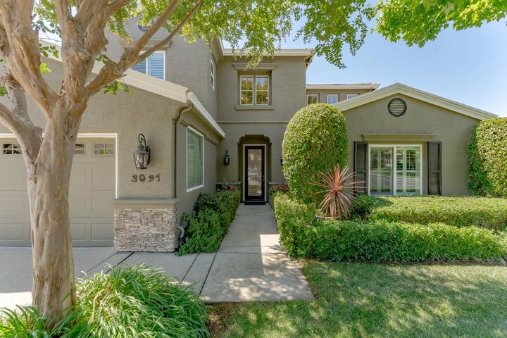 Property Photo: 3091 Daggett Drive CA 95746