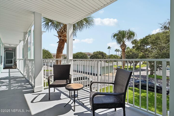 Property Photo: 204 16th Street F FL 32080