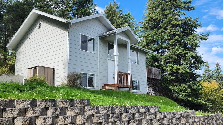 112 Tamarack Woods Drive  Lakeside MT 59922 photo