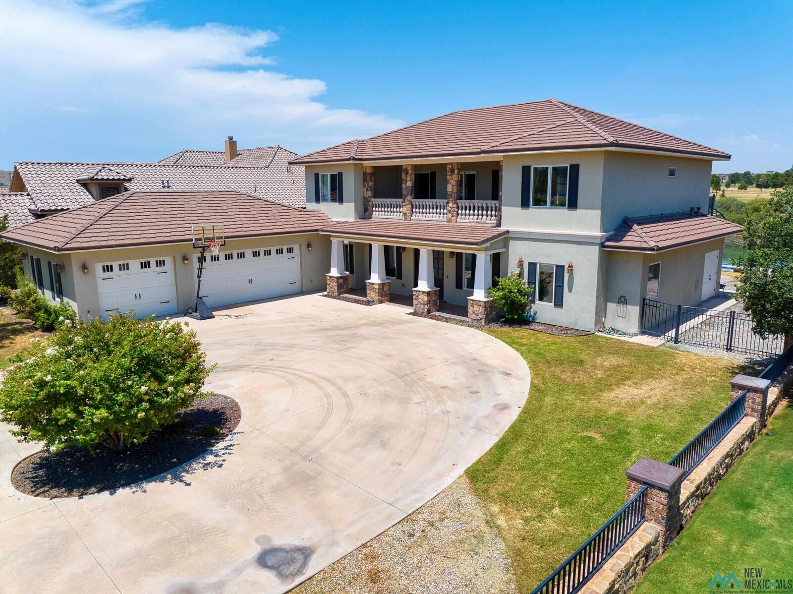 Property Photo: 2112 Westridge Road NM 88220-3582