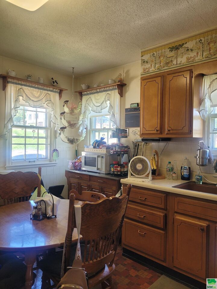 Property Photo:  1223 26th Street  IA 51104 