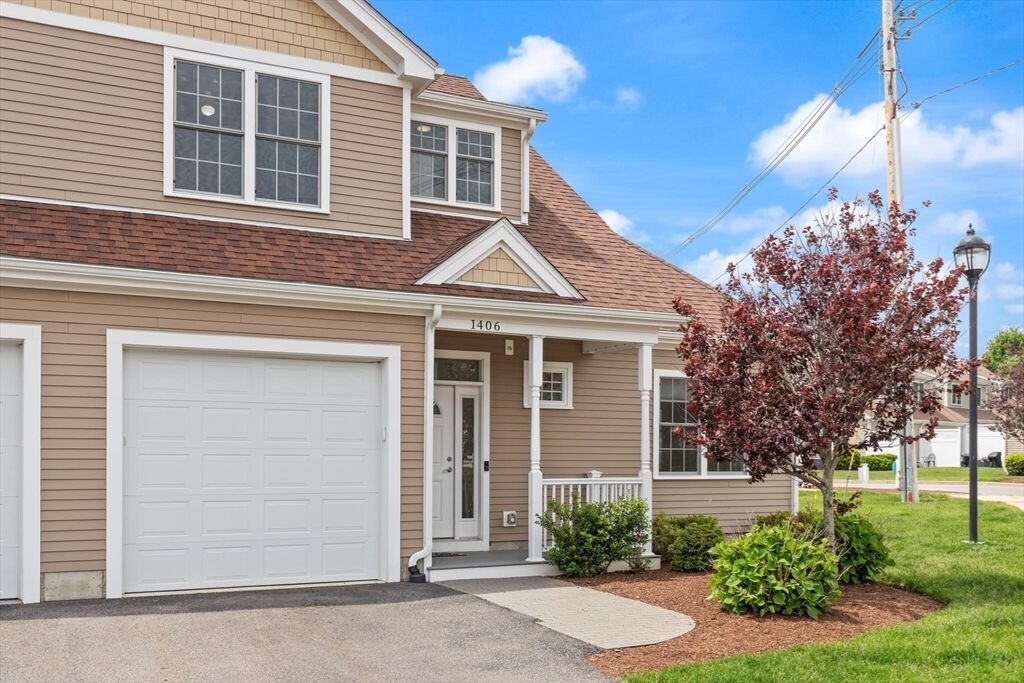 Property Photo:  70 Endicott St 1406  MA 02062 