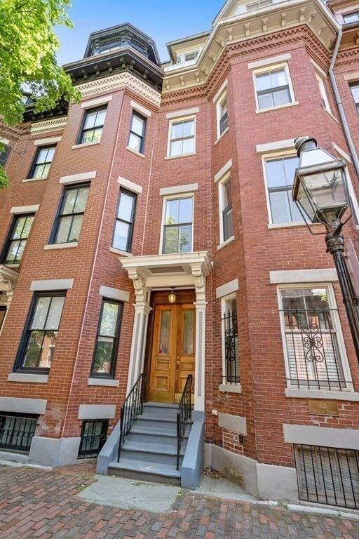 Property Photo:  48 Appleton Street  MA 02116 