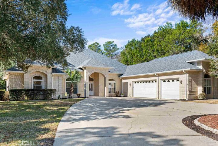 2739 Muirfield Dr  Navarre FL 32566 photo