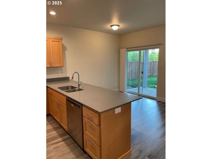 Property Photo:  88558 Jameson Way  OR 97487 