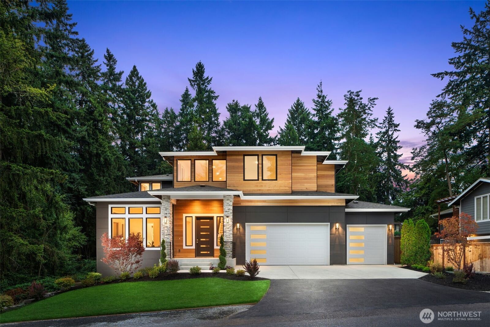 Property Photo: 510 Nile Ave NE WA 98059