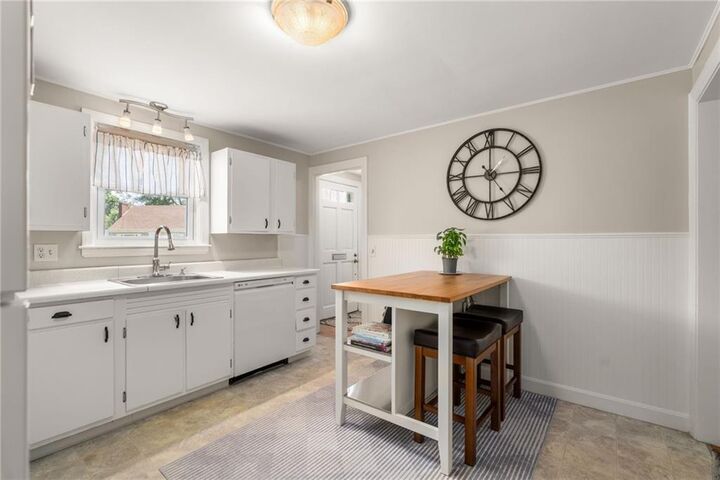 Property Photo: 11 Sutcliffe Circle RI 02916