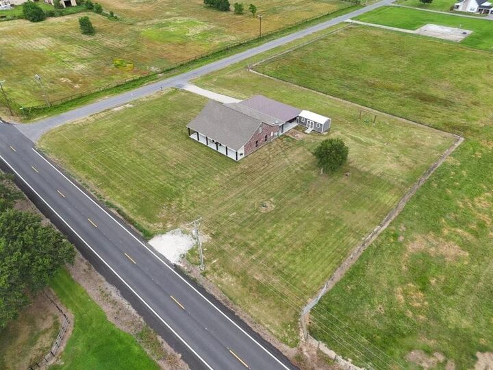 Property Photo: 9993 Robinson Road LA 70630
