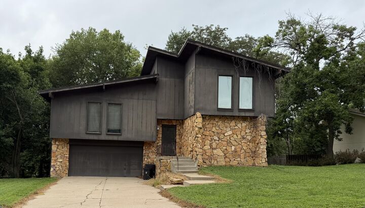 208 Redbud Lane  Council Bluffs IA 51503 photo