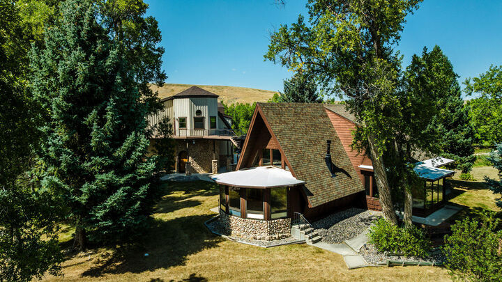 Property Photo:  696 Big Goose Road  WY 82801 