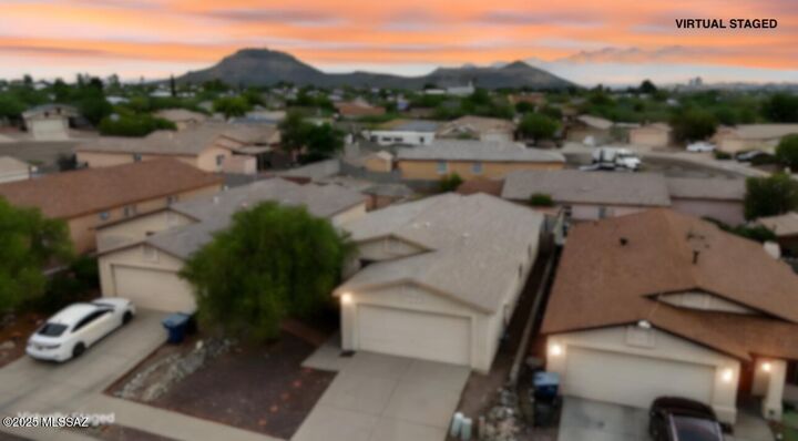 Property Photo:  1804 W Calle Guadalajara  AZ 85713 