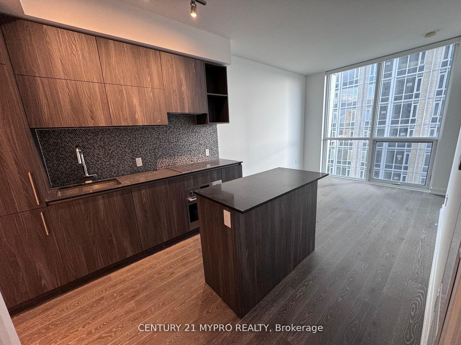 Photo de la propriété:  1 Yorkville Avenue 3603  ON M4W 0B1 