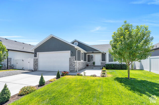 Property Photo: 2312 E Quaking Aspen Ln UT 84005
