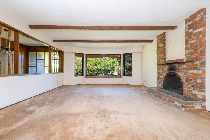 Property Photo: 3283 Hoskins Road BC V7J 3B5