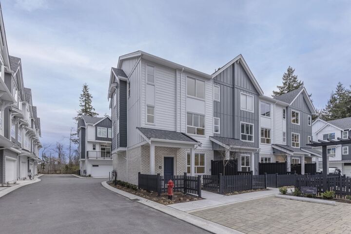 Property Photo:  17458 100 Avenue 26  BC V4N 4L4 