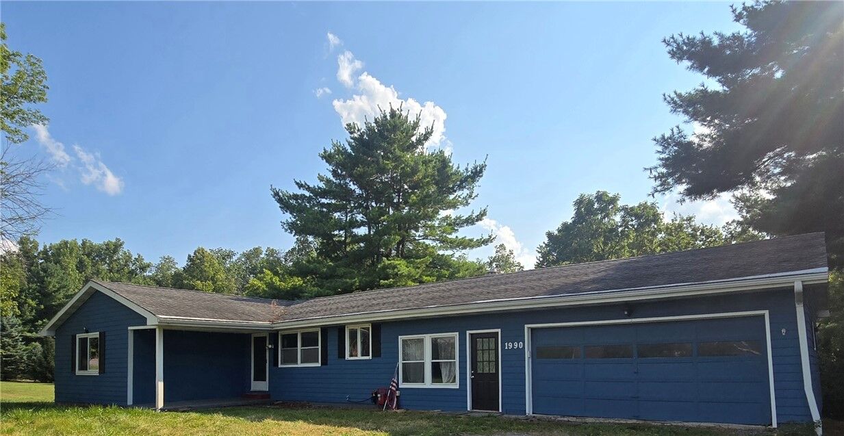 Property Photo:  1990 E Shore Drive  NY 14882 