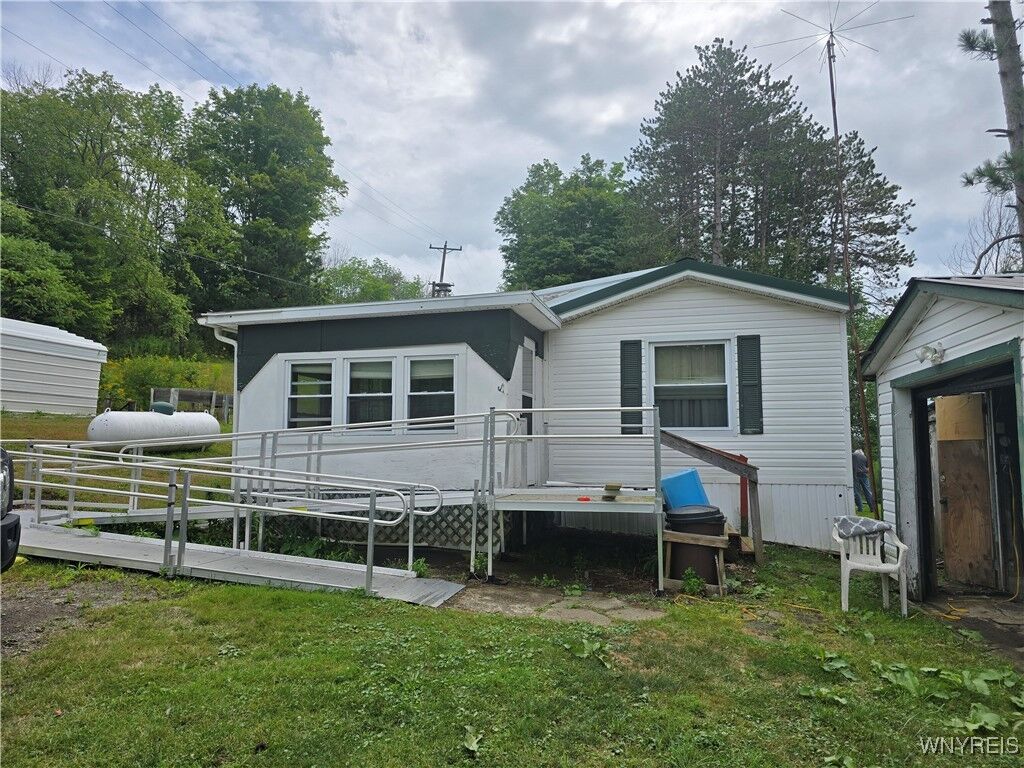 Property Photo:  8988 County Rd 20  NY 14727 