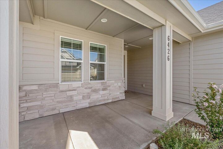 Property Photo:  6426 E Bear Ridge Street  ID 83716 