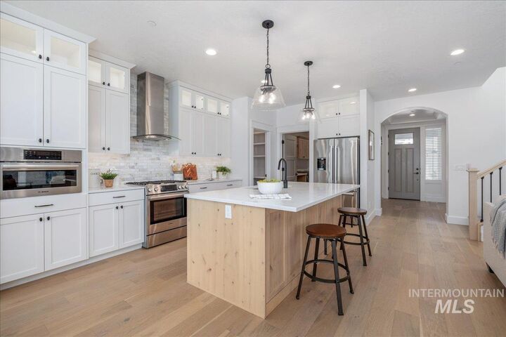Property Photo: 6426 E Bear Ridge Street ID 83716