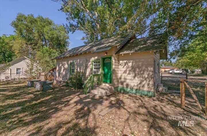 1123 4th Street N  Nampa ID 83687 photo
