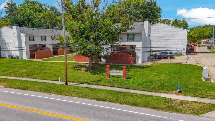 Property Photo: 1407 Paris Rd MO 65201