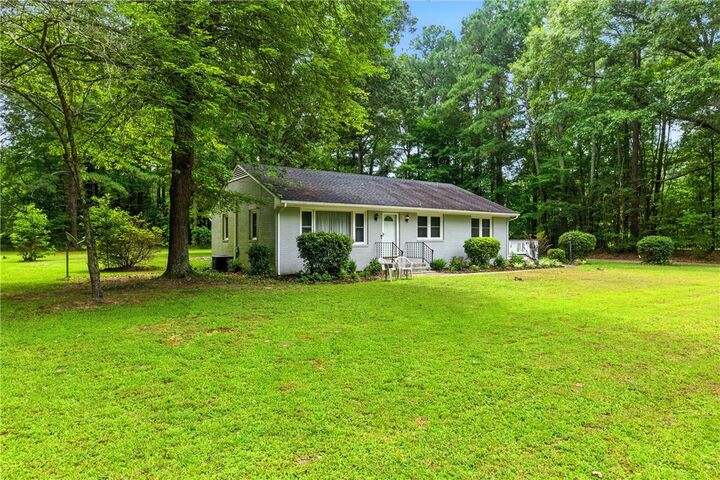 Property Photo:  70 Postle Cove Road  VA 23035 