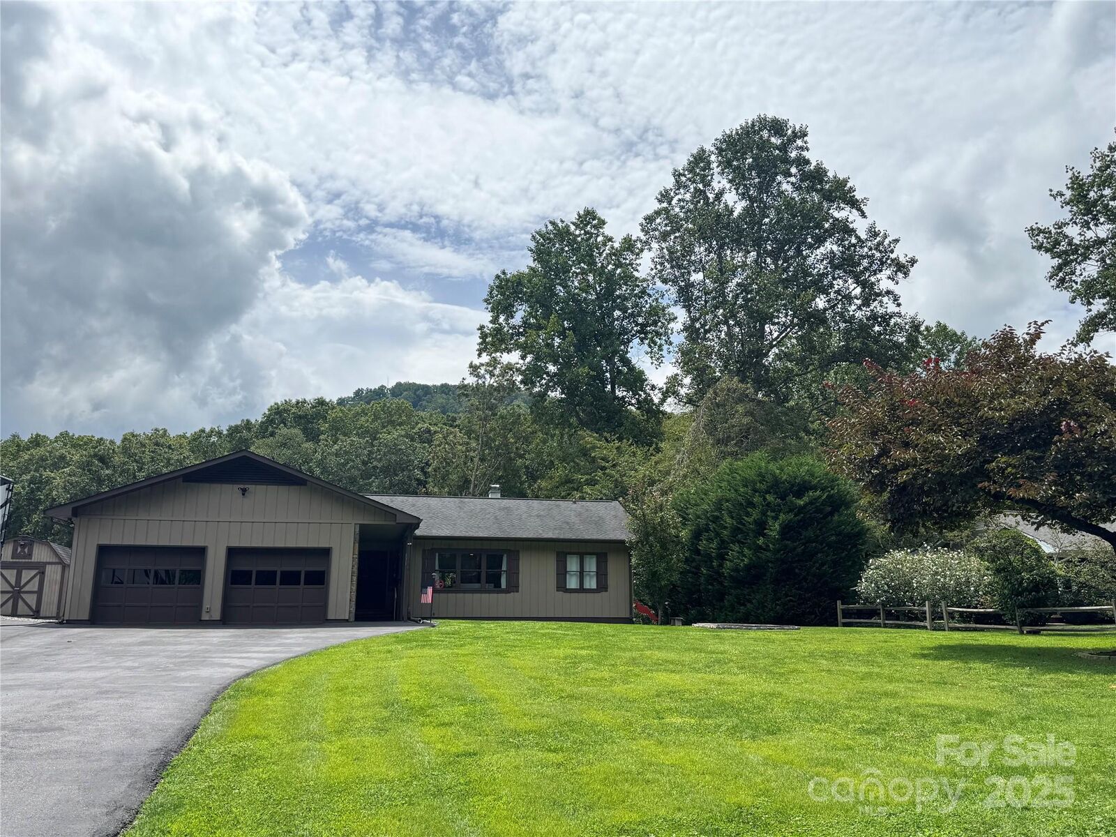 Property Photo:  365 N Fork Road  NC 28711 