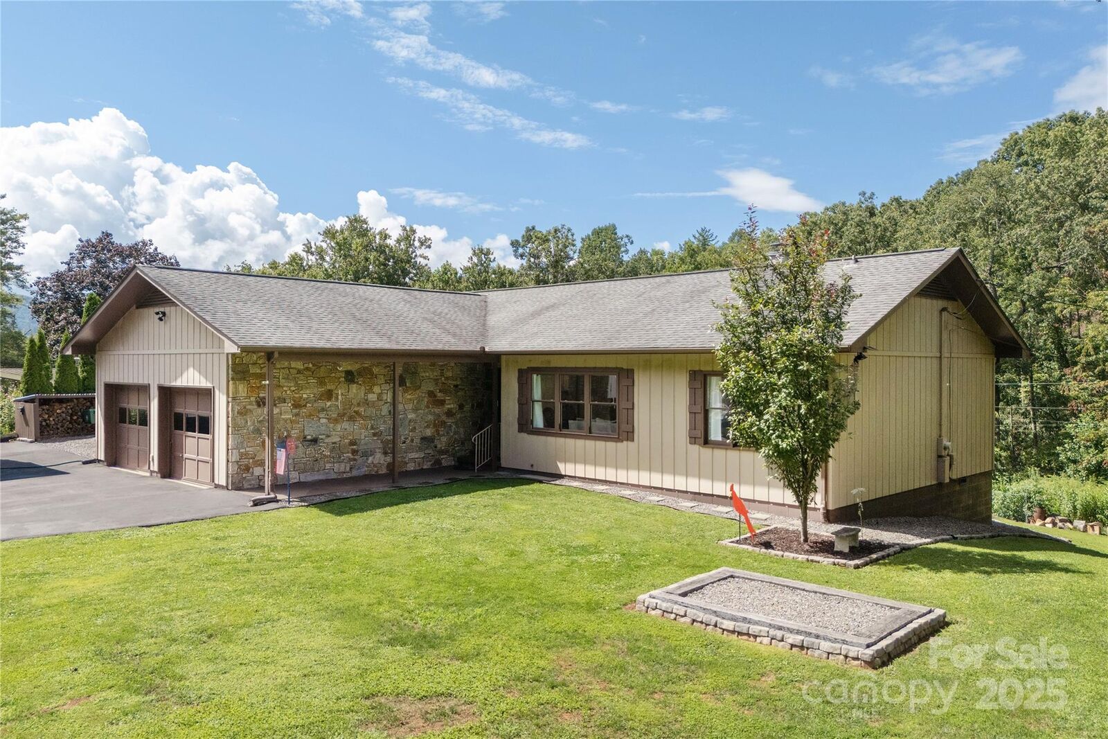 Property Photo:  365 N Fork Road  NC 28711 