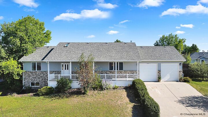 Property Photo: 2544 Levi Rd WY 82009