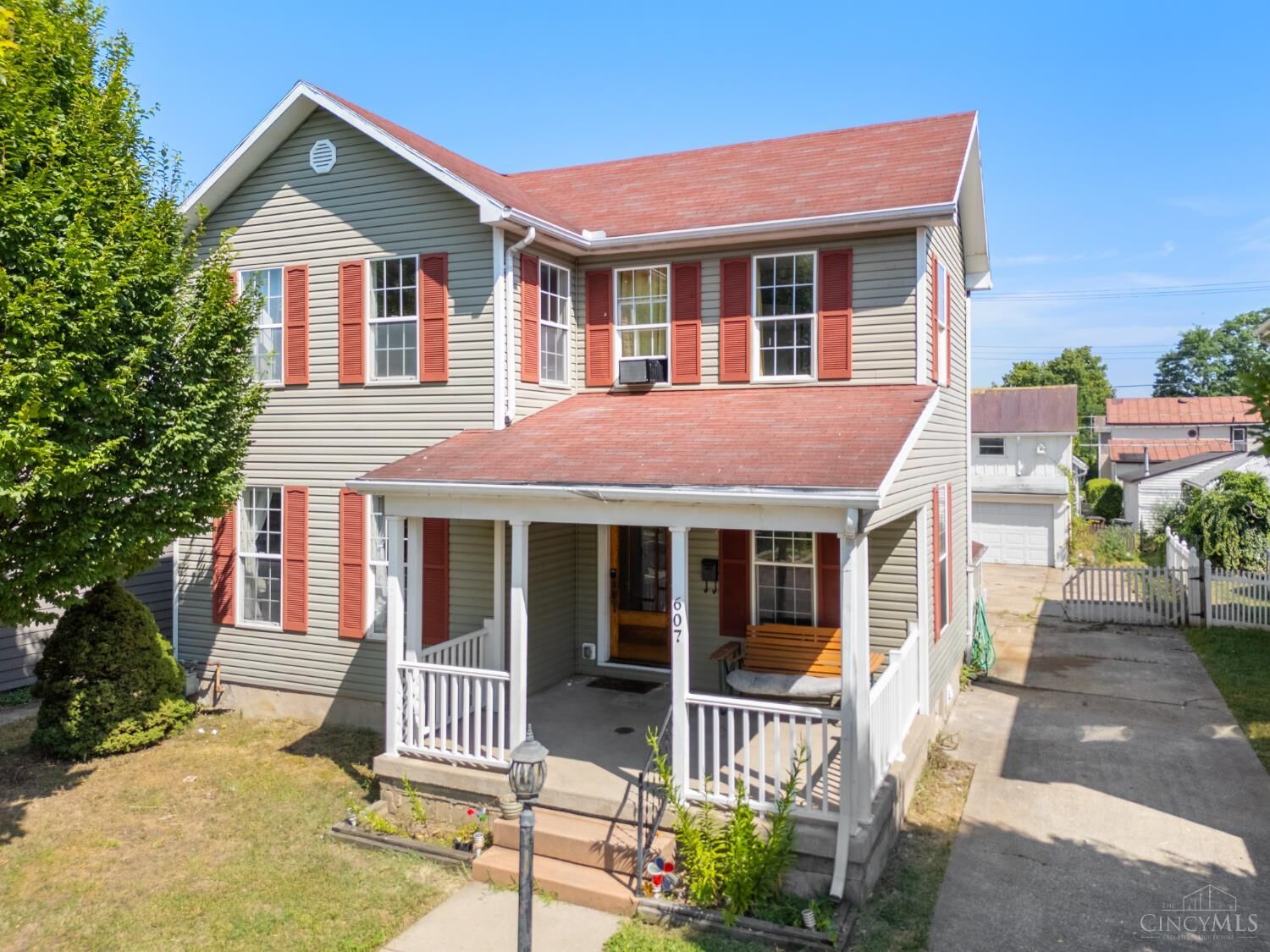 Property Photo: 607 E Central Avenue OH 45342