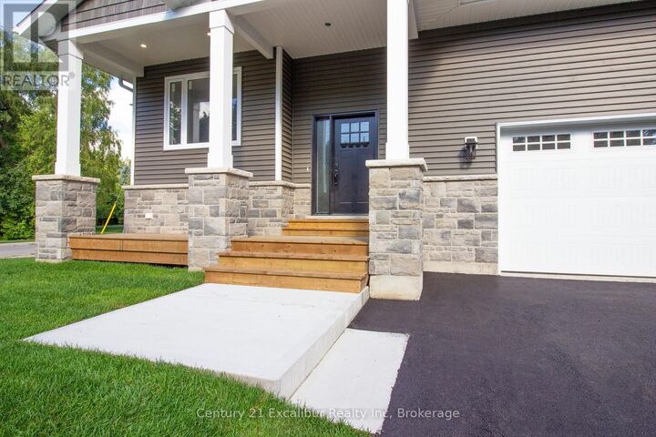 Property Photo: 195 Garafraxa Street West ON N1M 1C5